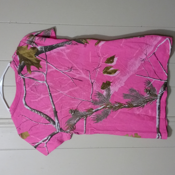 Realtree Shirt - Picture 4 of 5